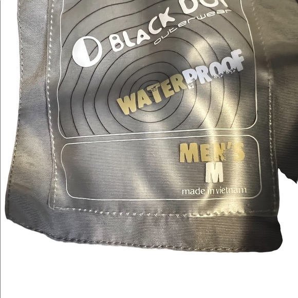 Black Dot Mens Waterproof Jacket - Picture 10 of 14